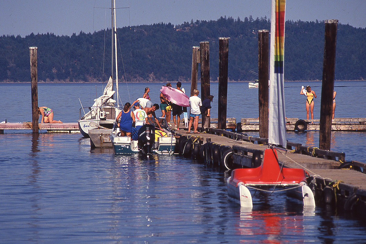 Qwanoes Dock in the Past